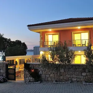 Hotel Allegria Butik, Ildiri