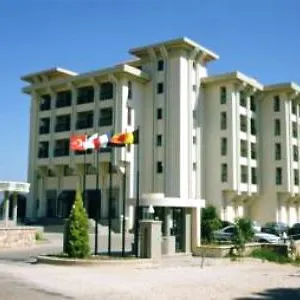 Erythrai Noble Otel